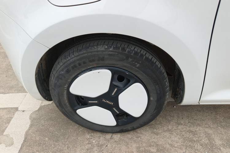 Used CHANGAN NEVO Lumin 2023 205km Xiangqin Version Exterior 4