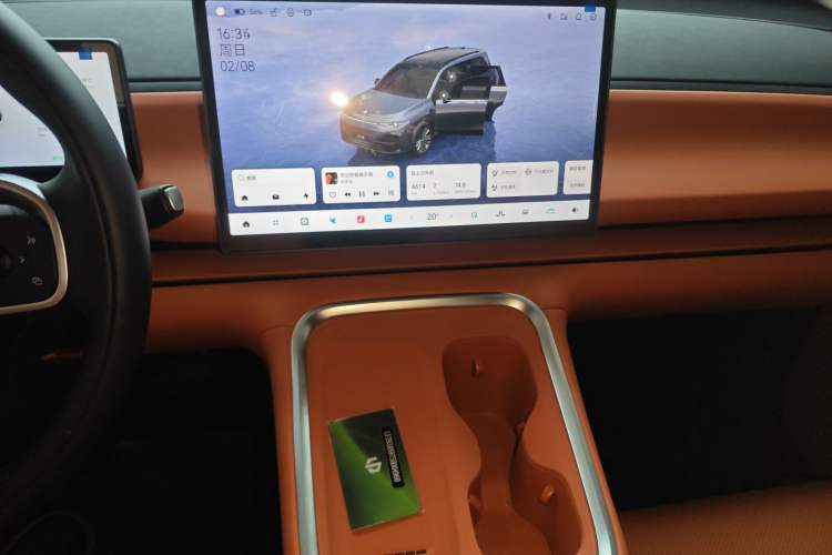 Used Leapmotor C16 2026 Extended-Range 280 LiDAR Version 6 Seats