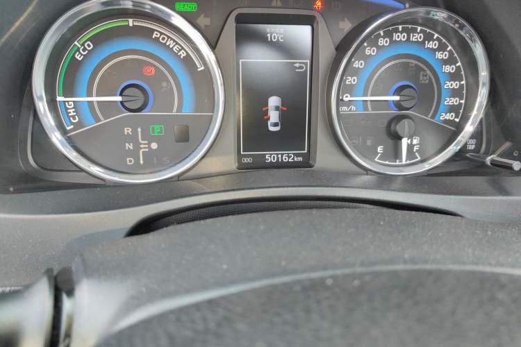 Used Toyota Corolla 2018 Dual-Engine 1.8L E-CVT Smart Edition
