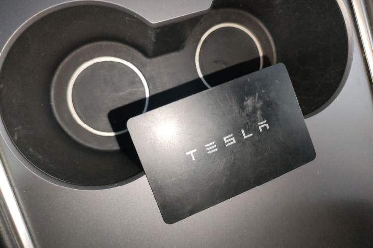 Used Tesla Model 3 2021 Standard Range Rear-Wheel Drive Upgraded Version 3D6 Vehicle Key