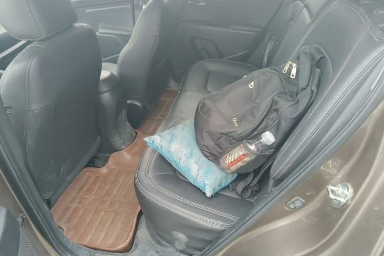 Used Kia Sportage R 2014 2.0L Automatic Two-Wheel Drive DLX Left Rear Seat