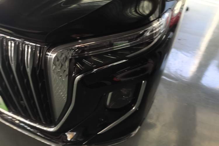 Used Hongqi HQ9 PHEV 2024 2.0T Four-Wheel Drive Business Edition
