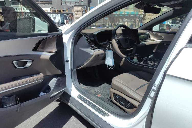 Used BYD Han 2020 EV Long-Range Luxury Model