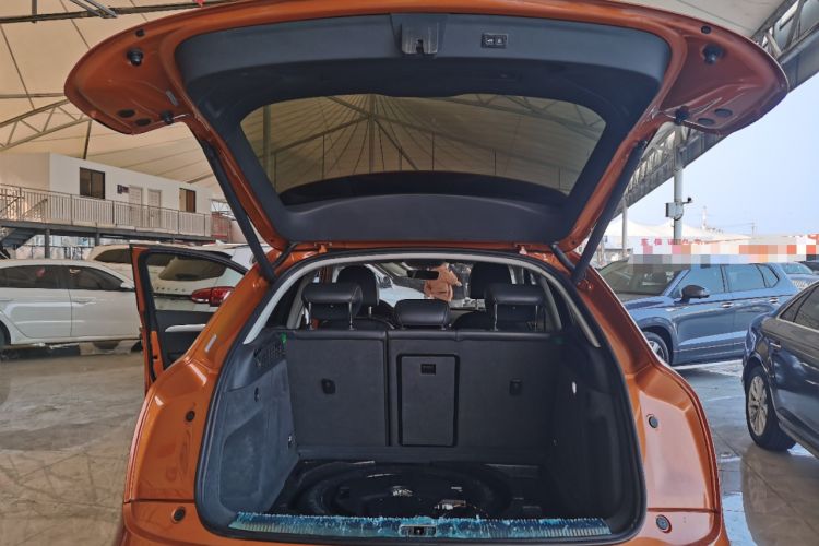 Used Audi Q3 2016 40 TFSI quattro all-wheel drive style model Trunk