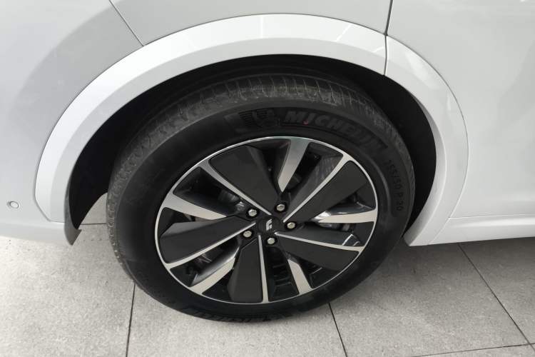 Used Li Auto L7 2025 Max Smart Refresh Edition