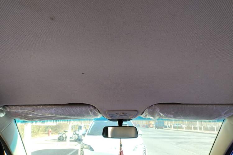 Used Baojun 510 2017 1.5L manual Comfort trim
