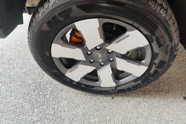 Used BAIC Off-Road BJ40 Electric Drive 2025 Standard Edition Right Rear Wheel Hub