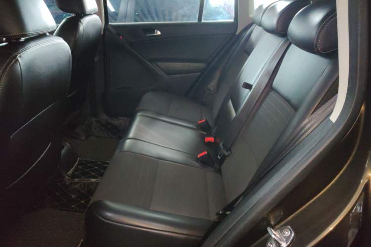 Used Volkswagen Tiguan L 2016 300TSI Automatic Two-Wheel Drive Trend Edition