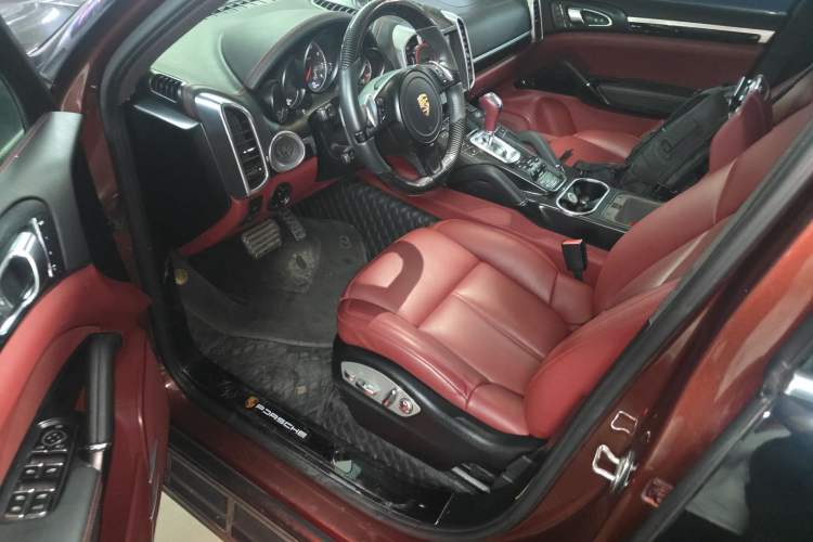 Used Porsche Cayenne 2011 Cayenne 3.0T Left Front Seat