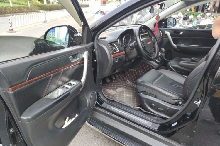 Used Haval H6 2014 Sport Version 1.5T Manual Two-Wheel Drive Elite Edition
