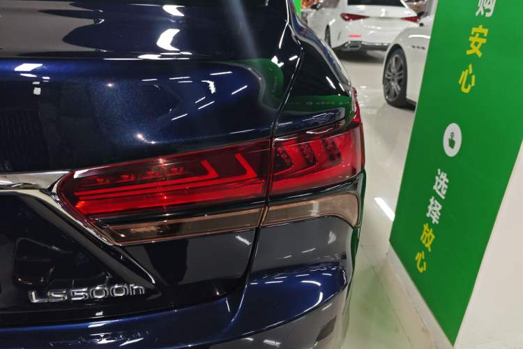 Used Lexus LS 2021 500h Luxury Edition