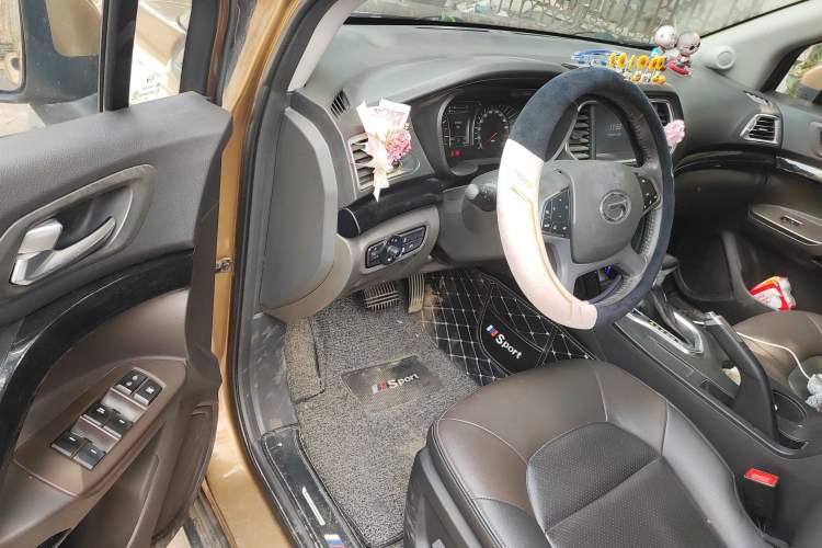 Used GAC Trumpchi GS4 2015 200T G-DCT Luxury Edition Driver Seat