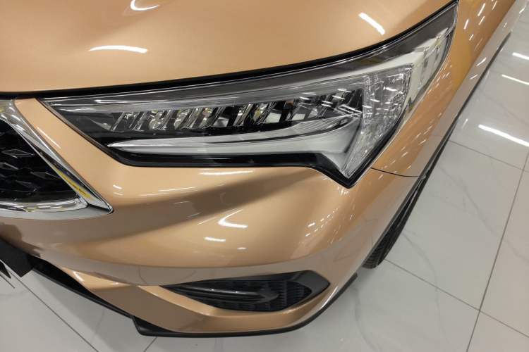 Used Acura CDX 2016 1.5T Two-Wheel Drive Deluxe Edition