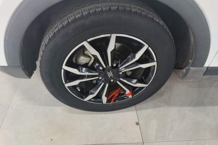 Used DORCEN G60S 2019 1.5T Automatic Luxury Model China V Standard Left Front Wheel Hub