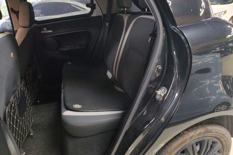 Used ORA Black Cat 2021 301 km Basic Version