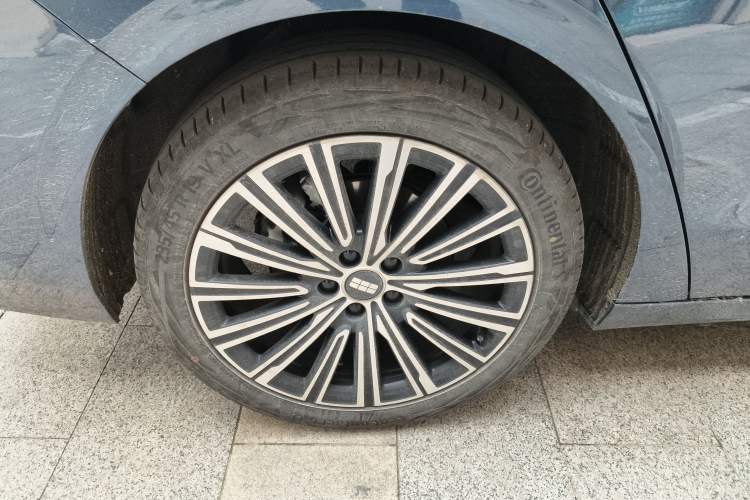 Used Geely Galaxy A7 2025 Model EM-i 150km Starship Edition