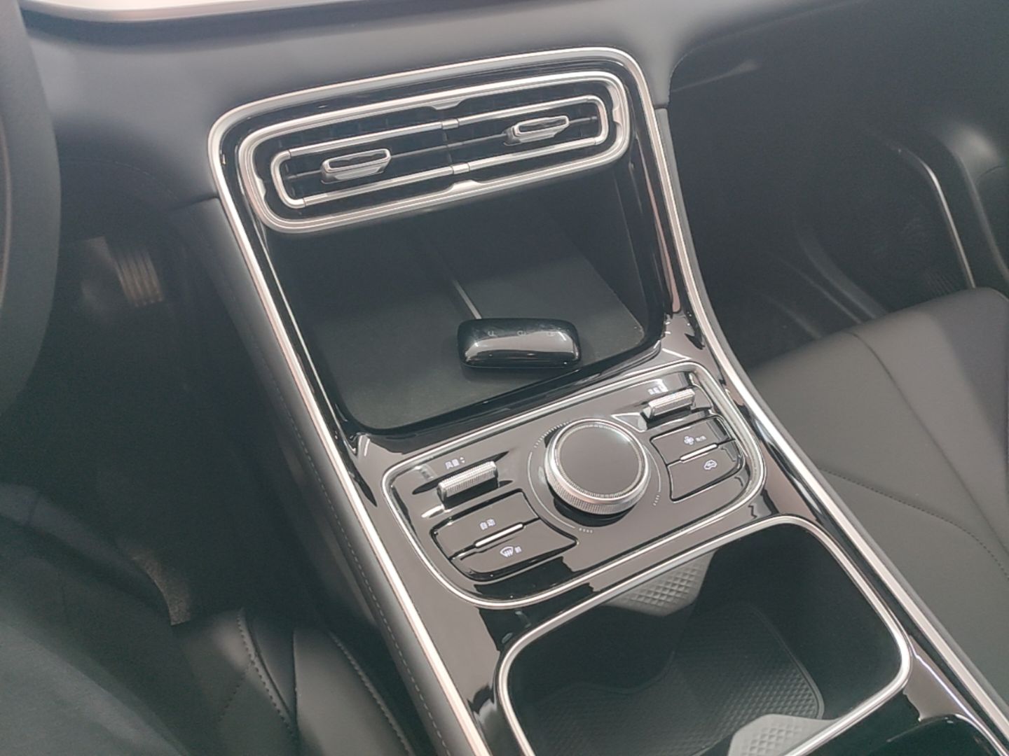 Geely Galaxy Stellar 6 2026 Model 60km Sailing Edition — снимка 18