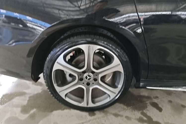 Used Mercedes-Benz E-Class 2018 E 300 L Sport Luxury Edition
