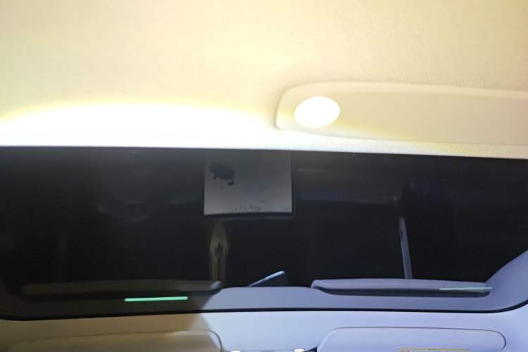 Used Tesla Model 3 2019 Standard Range Rear-Drive Upgraded Version
