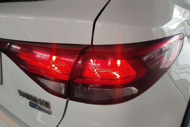 Used Kia KX Cross 2018 1.6L Automatic Dynamic Sunroof Version