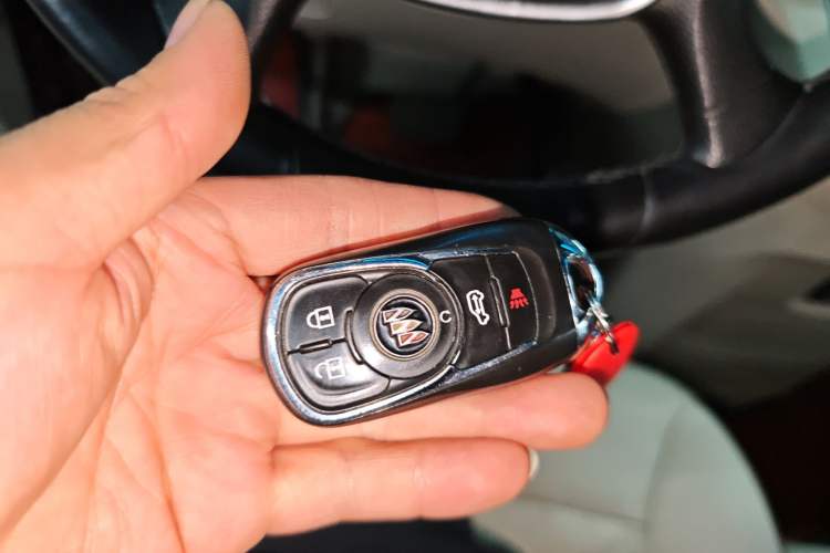 Used Buick GL8 2021 Land Cruiser Executive Class 652T Luxury Model