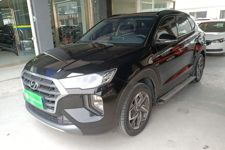 Used Hyundai Tucson 2019 280TGDi Dual-Clutch Two-Wheel Drive Fashion Edition China VI Standard