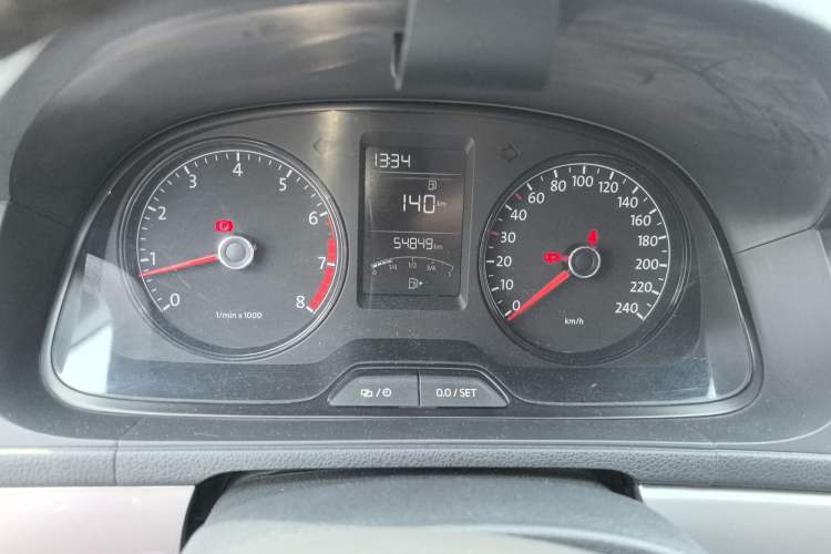 Used Volkswagen Lavida 2013 Revised Classic 1.6L Manual Fashion Edition Instrument Cluster