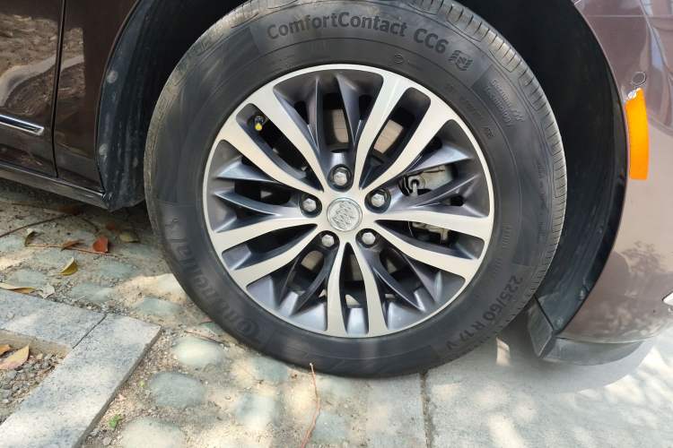 Used Buick GL8 2017 ES 28T Flagship Model China V Standard