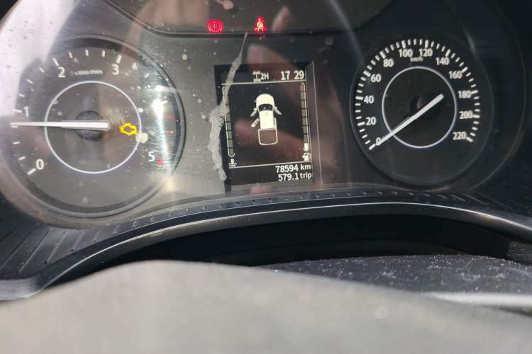 Used JMC Yuhu 7 2022 2.0T Manual Diesel 4x4 Comfort Version Standard Wheelbase Odometer Close Up