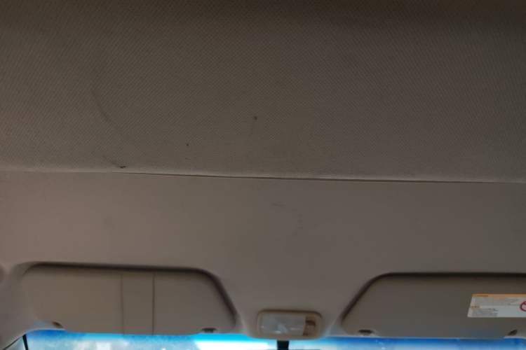 Used Wuling Hongguang 2014 1.2L S Comfort Model China IV