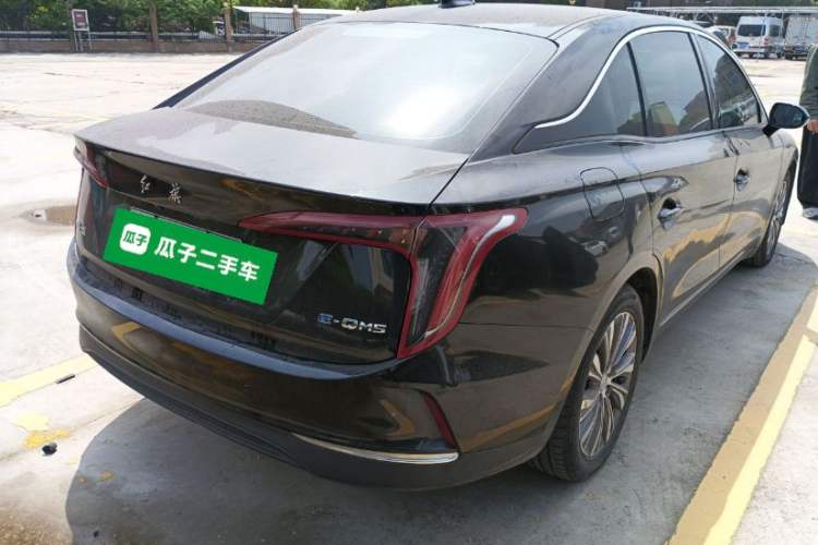 Used Hongqi E-QM5 2022 431 km Charge & Enjoy Edition
