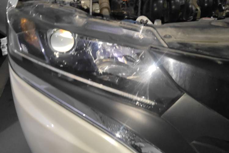 Used Honda Gienia 2017 1.5L CVT Comfort Version Right Front Headlight