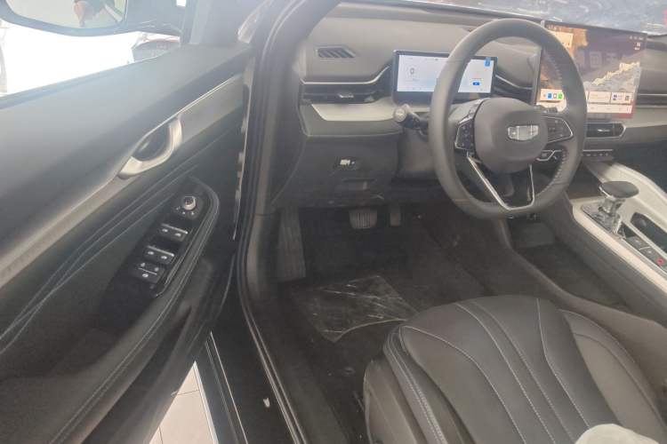 Used Geely Auto Preface 2025 Dongfang Yao 1.5TD Kunlun Edition