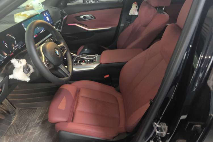 Used BMW 3 Series 2023 325i M Sport Night Edition Package Left Front Seat