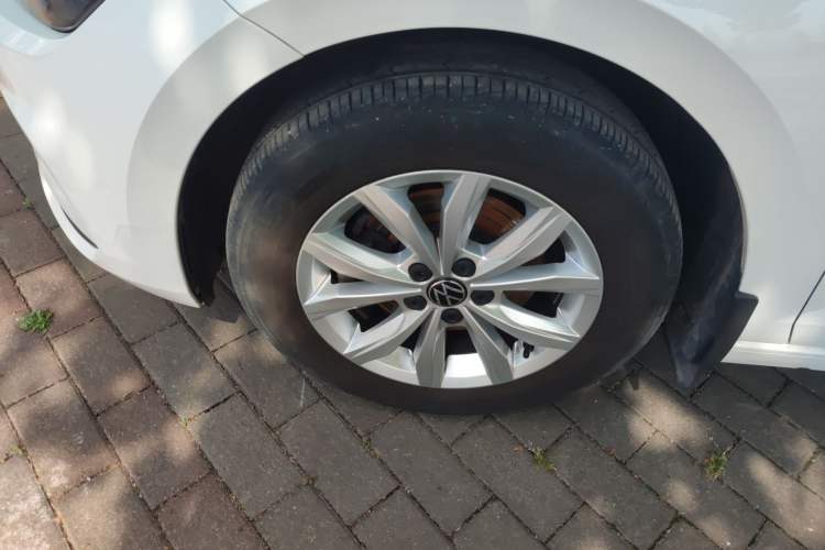 Used Volkswagen Polo 2023 Plus 1.5L Automatic Colorful Tech Edition Left Front Wheel Hub