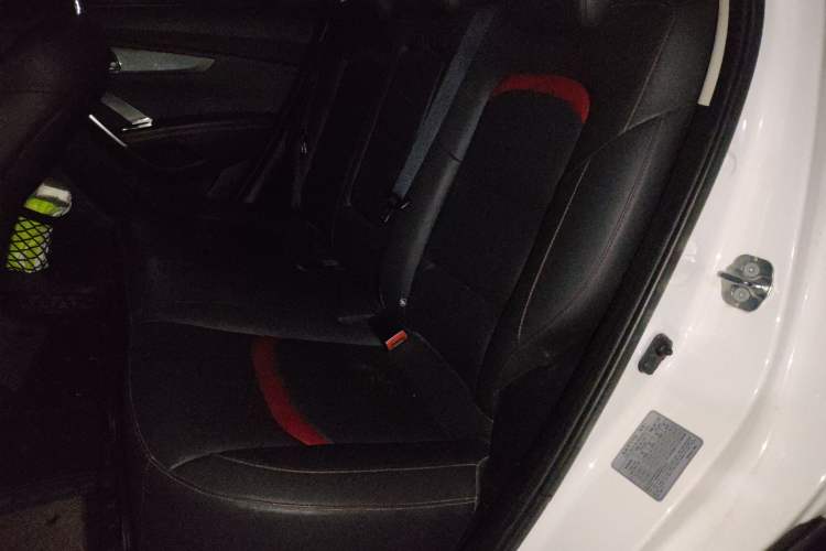 Used Changan CS55 2017 1.5T Manual Colorful Edition