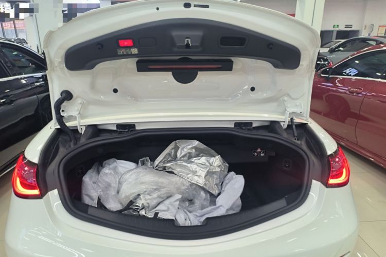 Used Mercedes-Benz CLE 2024 CLE 260 Convertible Coupe Trunk