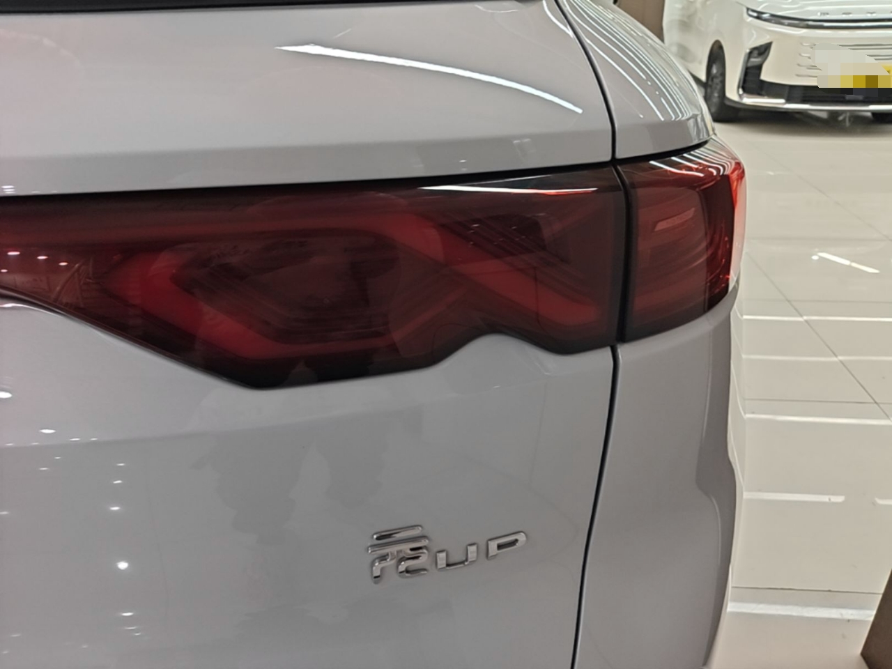 BYD Yuan UP 2024 401 km Active Version — снимка 9
