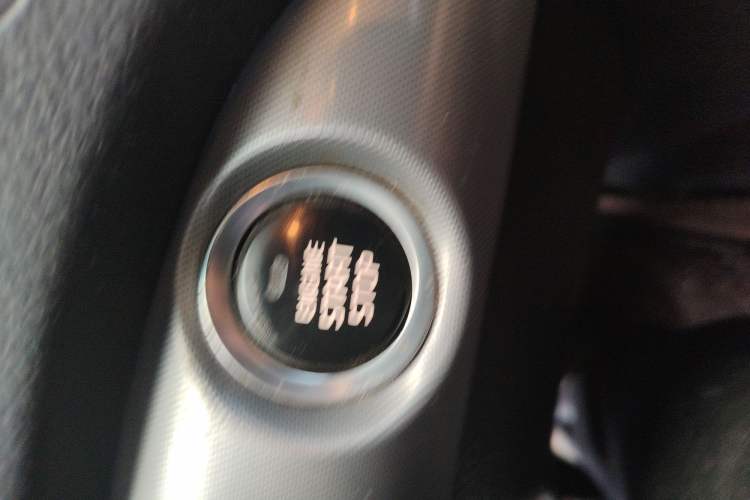 Used Kia Sorento 2013 2.2T 7-seat Diesel Luxury Edition Vehicle Key