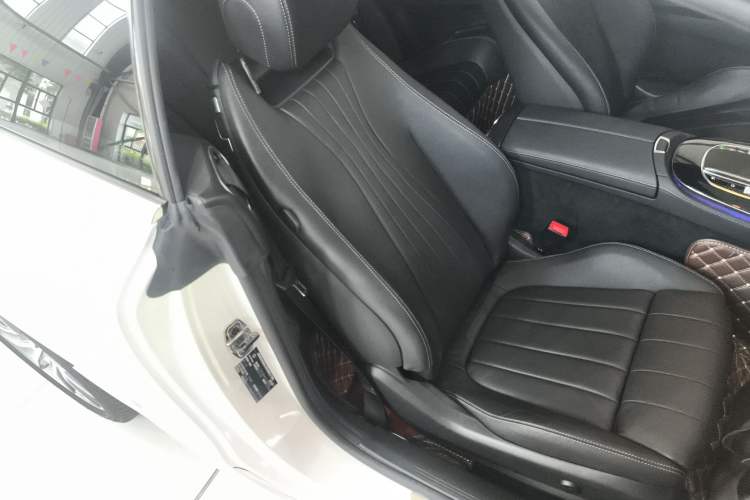 Used Mercedes-Benz E-Class 2023 E 260 Coupe
