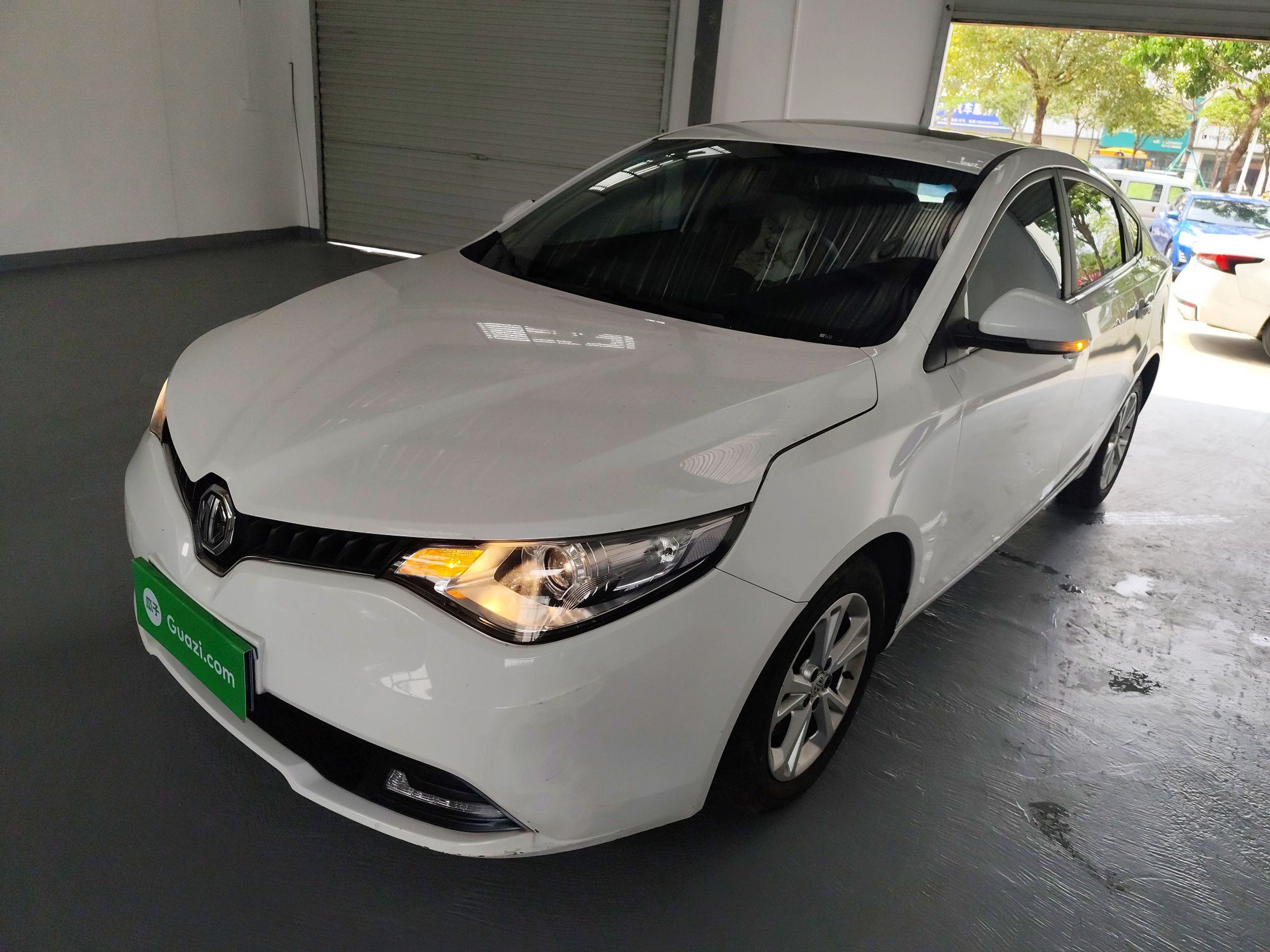 Parte inferior delantera