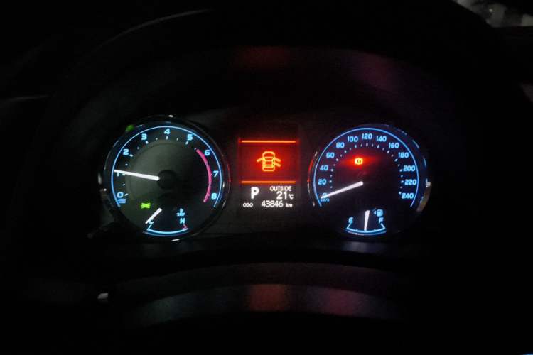 Used Toyota Corolla 2018 1.2T S-CVT GL-i Zhihui Edition Instrument Cluster