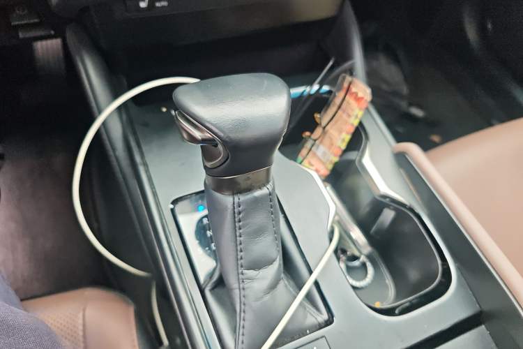 Used Lexus ES 2022 300h Excellence Edition