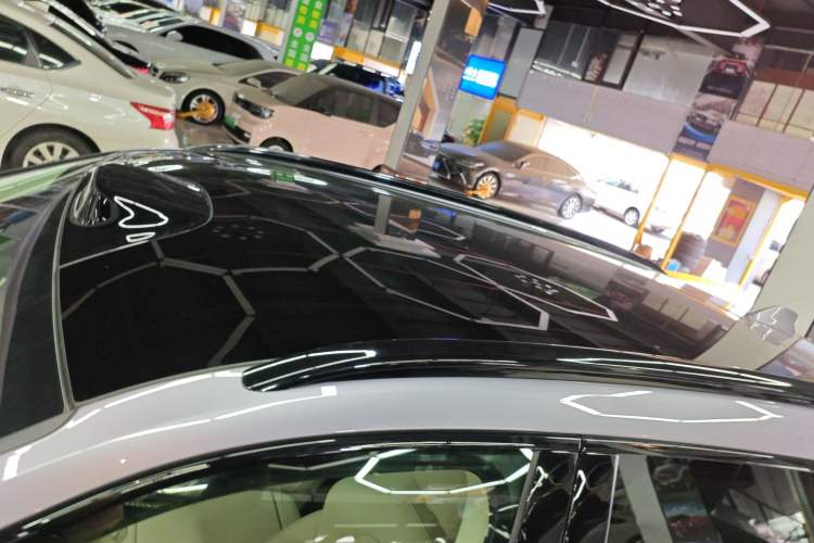 Used VOYAH FREE 2025 Model FREE+ Four-Wheel-Drive Qiankun Edition