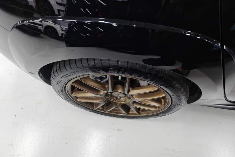 Used Lynk & Co 02 Hatchback 2021 2.0TD Halo Right Rear Wheel Hub