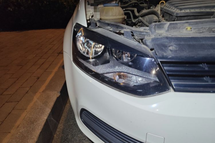 Used Volkswagen Polo 2014 1.4L Manual Fashion Edition
