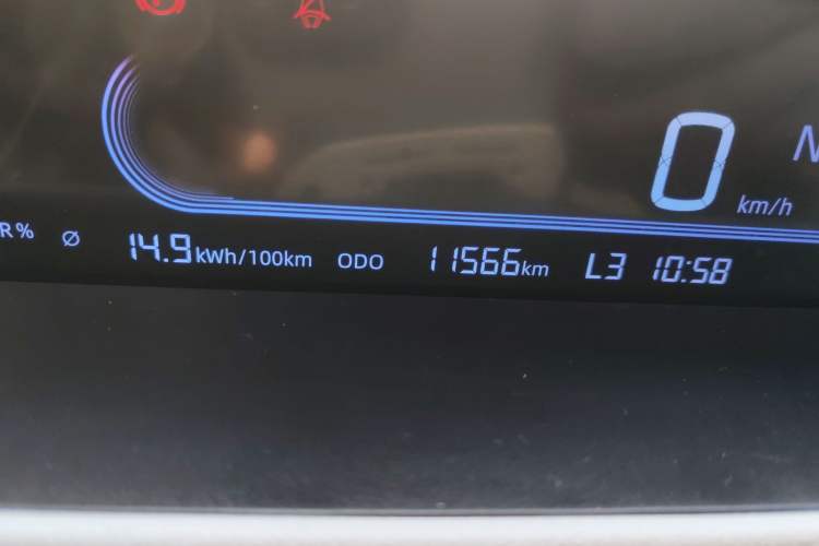 Used Geely Galaxy Panda 2024 Panda Mini 200km Endurance Bear