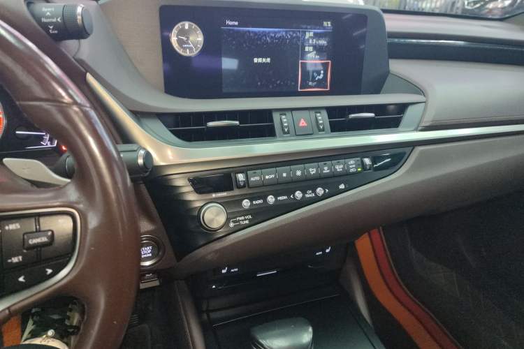 Used Lexus ES 2020 200 Excellence Edition
