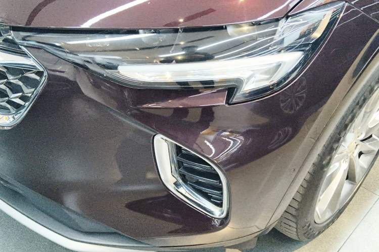 Used Buick Envision 2020 Encore S 652T All-Wheel-Drive Avenir Left Front Headlight