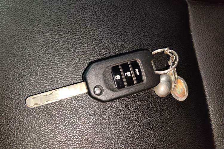 Used Honda Crider 2015 1.8L automatic comfort version Interior 1